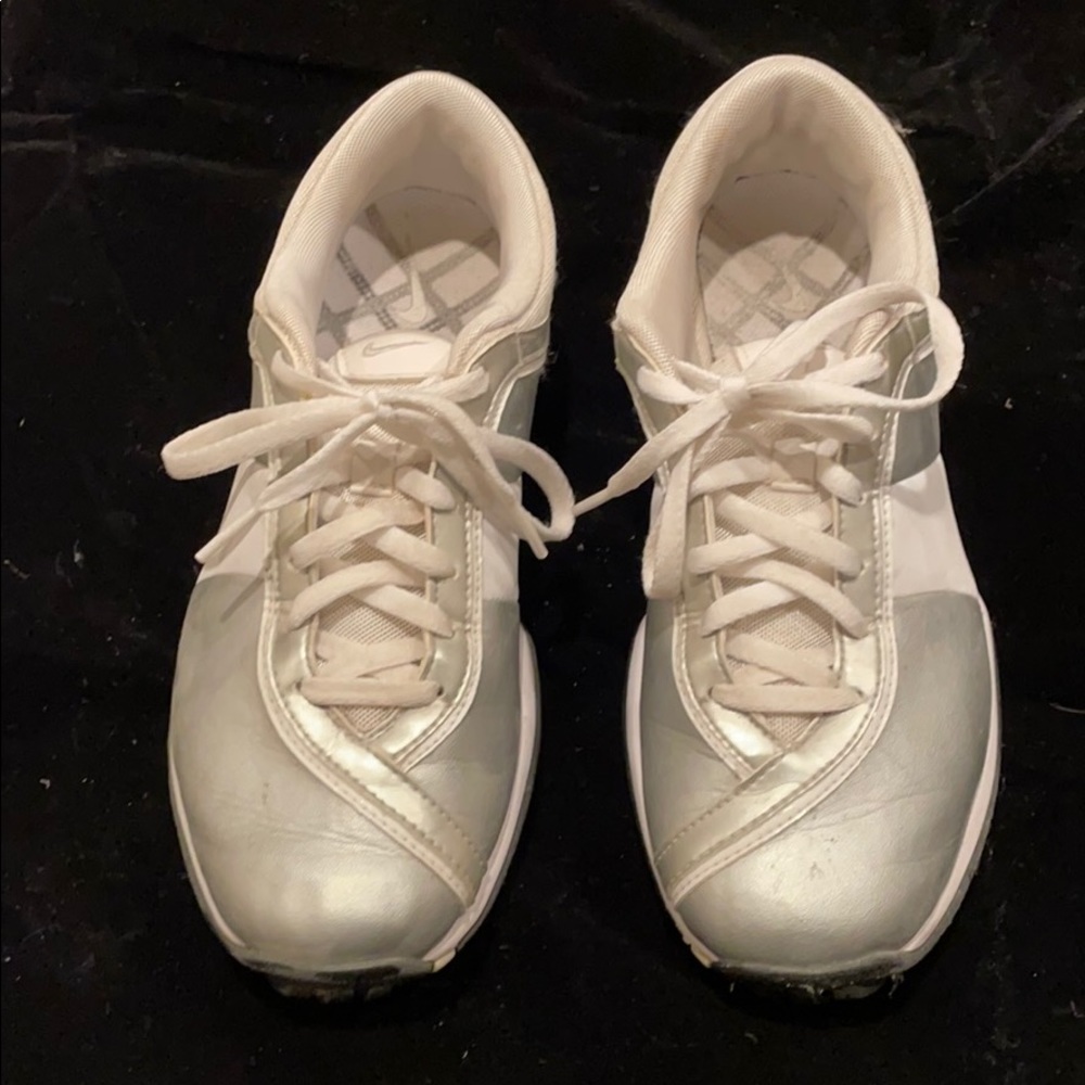 Nike golf shoes